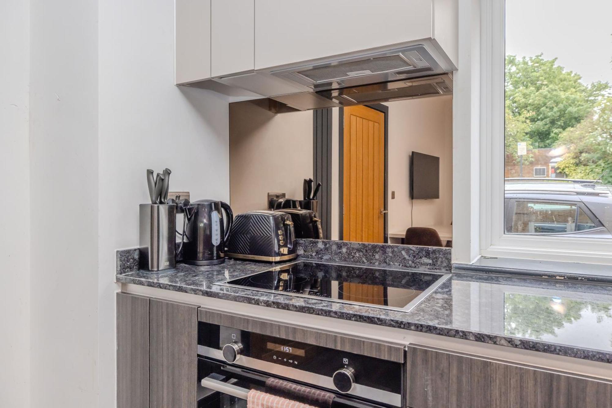 Central Hove 3 Bedroom Flat Bn340Awil Zewnętrze zdjęcie